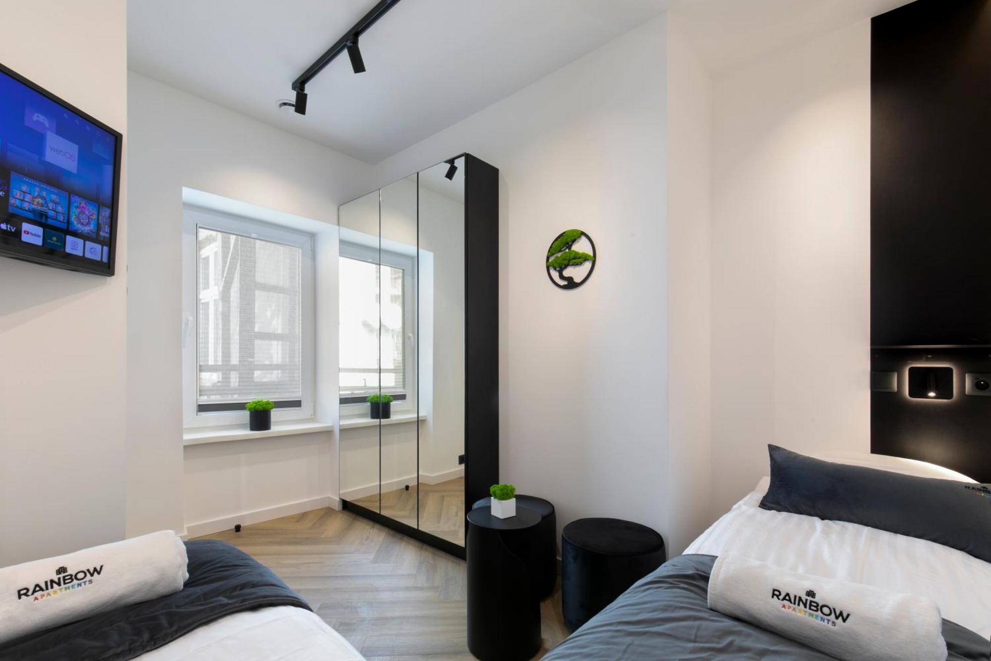 Rainbow Apartments Old Town Краків Екстер'єр фото